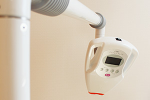 光源にLEDを採用した患者様にやさしい最新式のホワイトニングシステム。